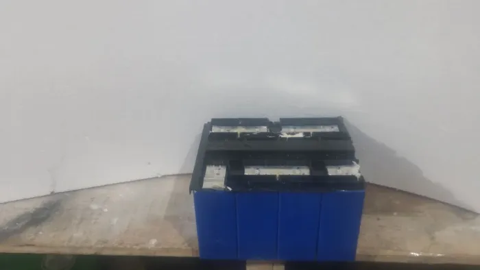 Bateria lifepo4 12v 100ah / celulas 2026 fabricação