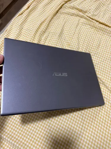 Notebook ASUS VivoBook 15 i5 4GB 1TB Tela 15.6 Full HD