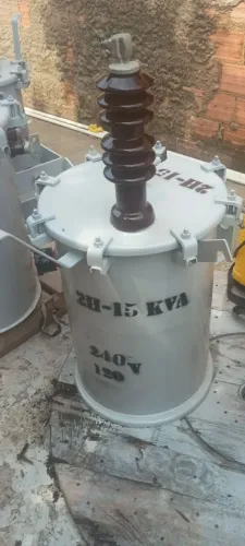 Transformador 15 kVA