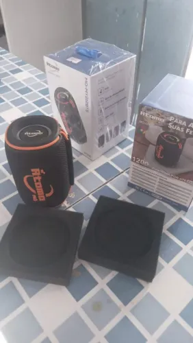 Caixa de som portátil ÁTOMO (nova)