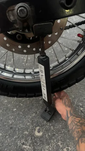 Cavalete universal levanta qualquer moto 