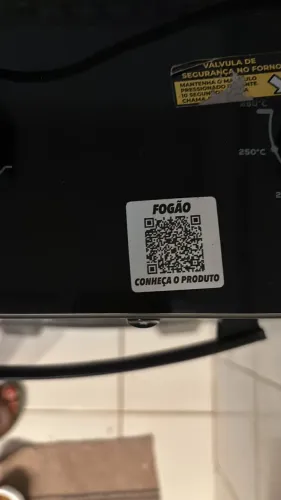 Fogão 4 bocas nunca usado.