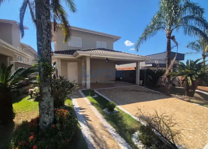 Casa à venda no Condomínio Residencial Terras do Oriente em Valinhos