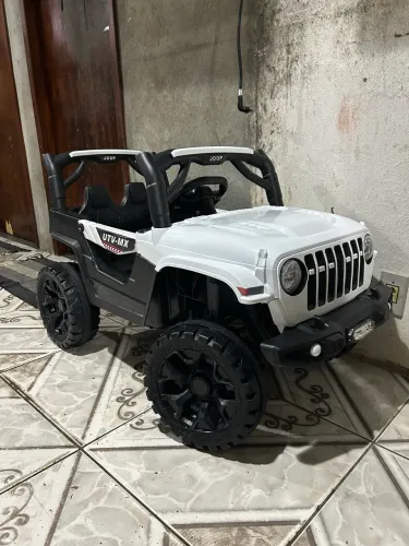 Vendo ou troco carro elétrico infantil