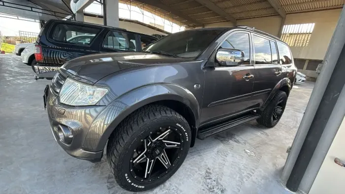 Mitsubishi Pajero Dakar/hpe 3.5 4X4 Flex 5P Aut. 2015