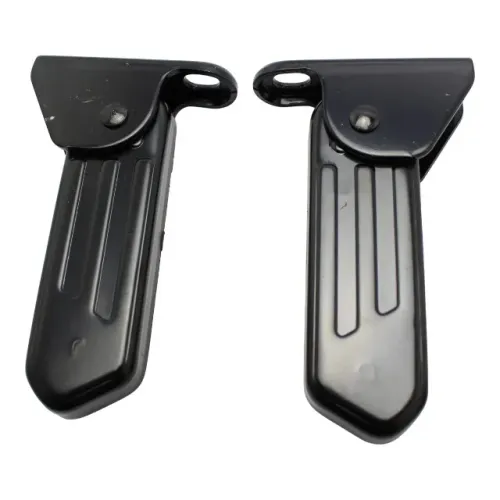 Par de Pedaleiras para Scooter com 5cm entre furos 12035