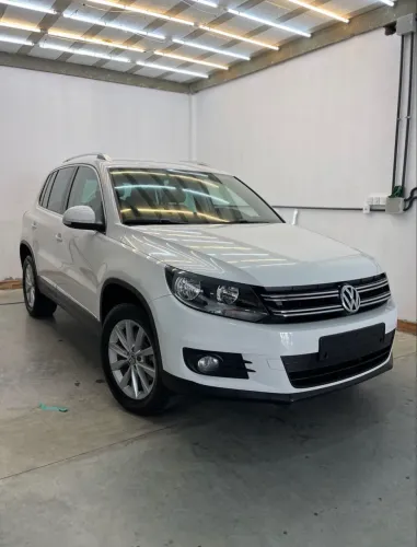 Volkswagen Tiguan 2.0 TSI 16V 200cv Tiptronic 5P 2015