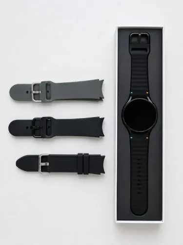 Samsung Galaxy Watch 6 44mm Bluetooth + 3 Pulseiras Extras