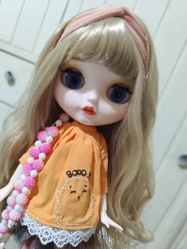 Blythe custom