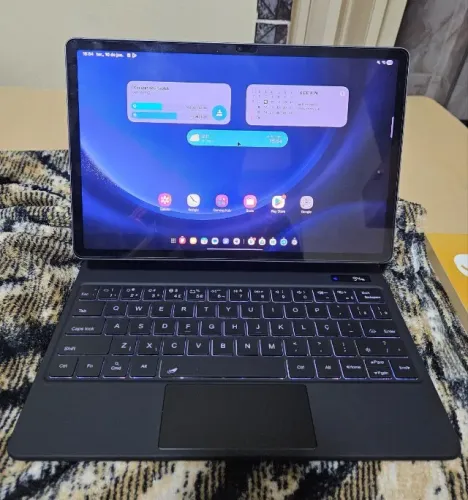 Samsung Galaxy Tab S9 FE Plus + Capa Teclado + S Pen