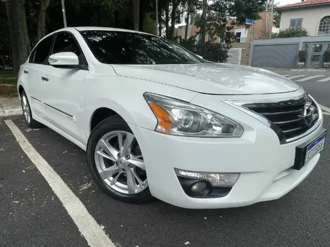 Nissan Altima SL 2.5 16V 4P Aut. 2014