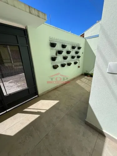 Casa com 3 dormitórios para alugar, 150 m² por R$ 2.800,00/mês - Vila Coralina - Bauru/SP