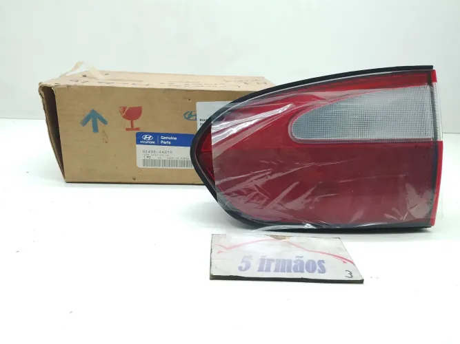 Lanterna Direita Tampa Traseira Hyundai H1 Starex 2.5 2002