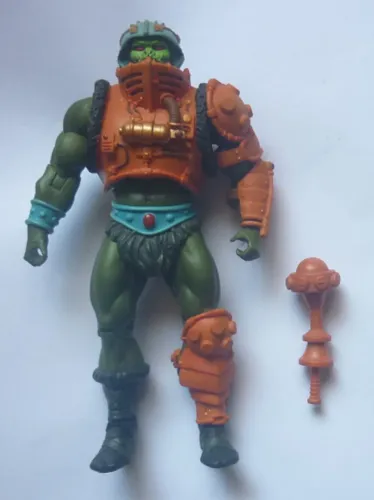 Man-at-arms Mentor Head Snake Masters of the Universe Motuc Classics Mattel (Usado)