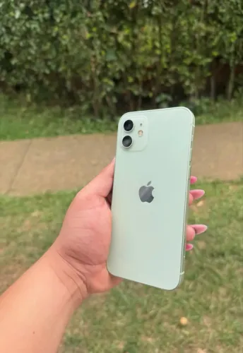 iPhone 12 Verde