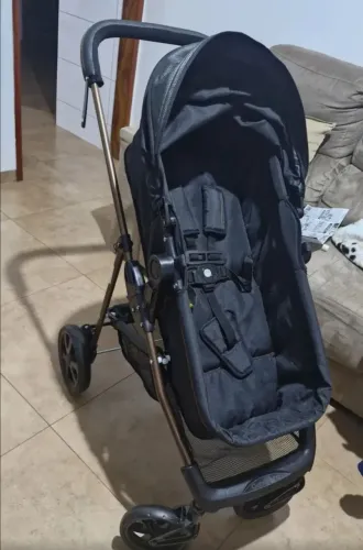 Carrinho de bebe Moisés 