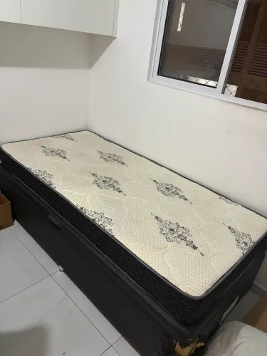 Cama box baú + Colchao de solteiro