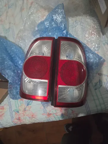 Par de lanterna saveiro g4