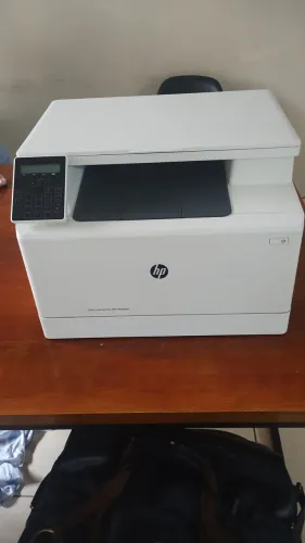 Impressora Laser Colorida HP LaserJet Pro MFP n180nw