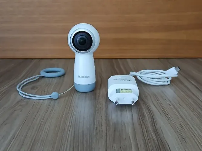 Samsung Câmera VR Gear 360° 4K