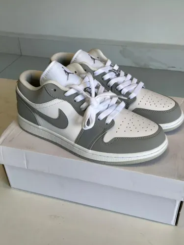 tênis Nike Air Jordan 1 Low Wolf Grey, 41