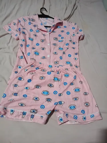Pijama rosa olho grego