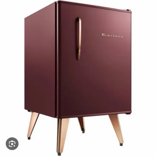 Frigobar Brastemp cor marsala com dourado