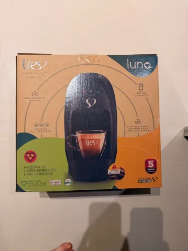 Cafeteira três corações prwta