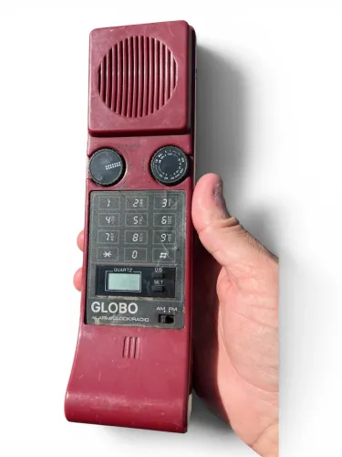 Telefone Vintage GLOBO com Rádio AM/FM e Relógio Digital - Retrô Anos 80/90