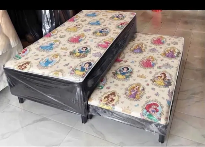 Bi cana personalizado com desenhos favoritos, molas ensacadas em cima espuma D33