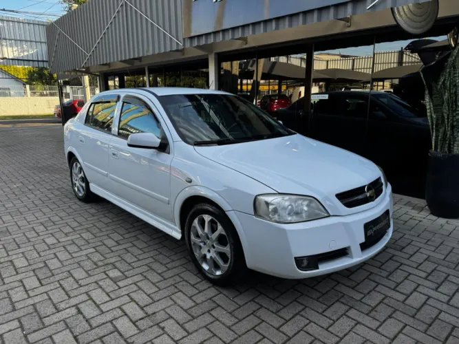Chevrolet Astra Sed. Advant. 2.0 8V MPFI Flexp. 4P 2010