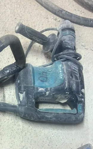 Martelete de 5kg makita