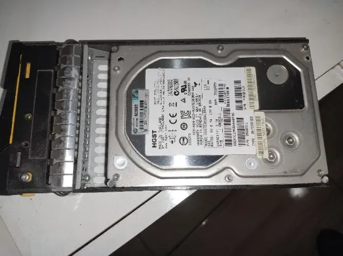 HD 3T HGST 
