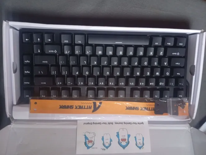 Teclado Magnético Attack shark R82HE