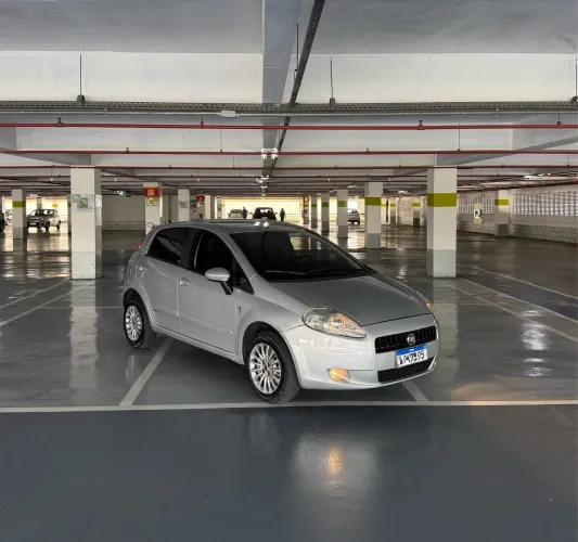 Fiat Punto ELX 1.4 Fire Flex 8V 5P 2010