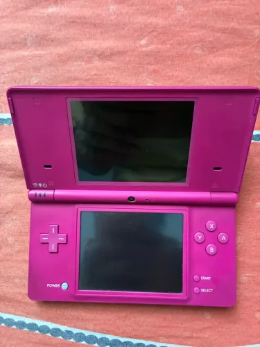 Nintendo DSI