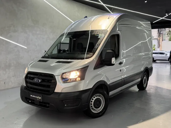 Ford Transit Furgão 2.0 Longo Turbo Diesel 2023