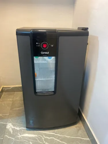 CERVEJEIRA / FRIGOBAR CÔNSUL TITANIUM