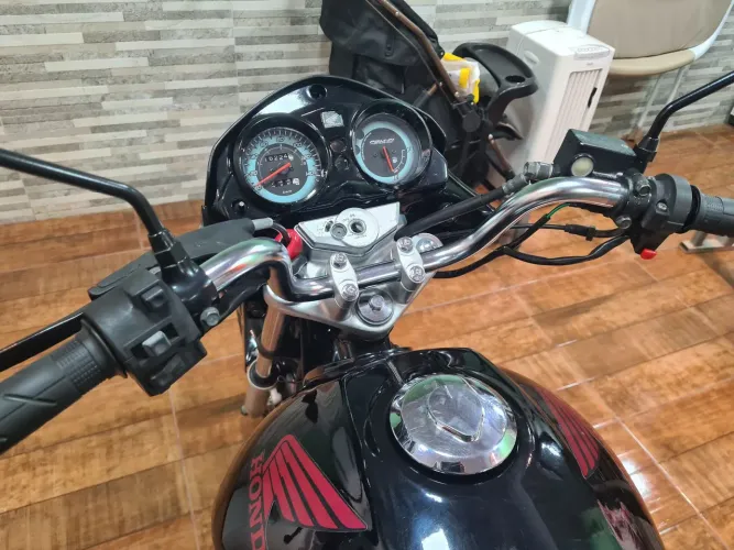Vendo moto titan 150 mix 2012