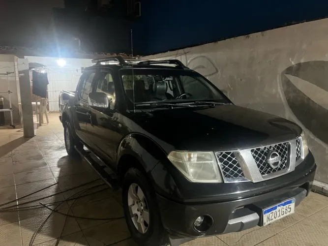 Nissan Frontier LE CD 4X4 2.5 TB Diesel Aut. 2012