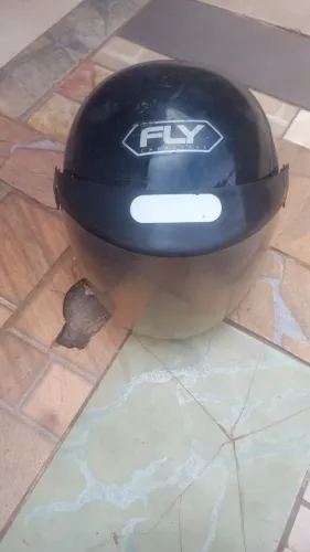 Capacete