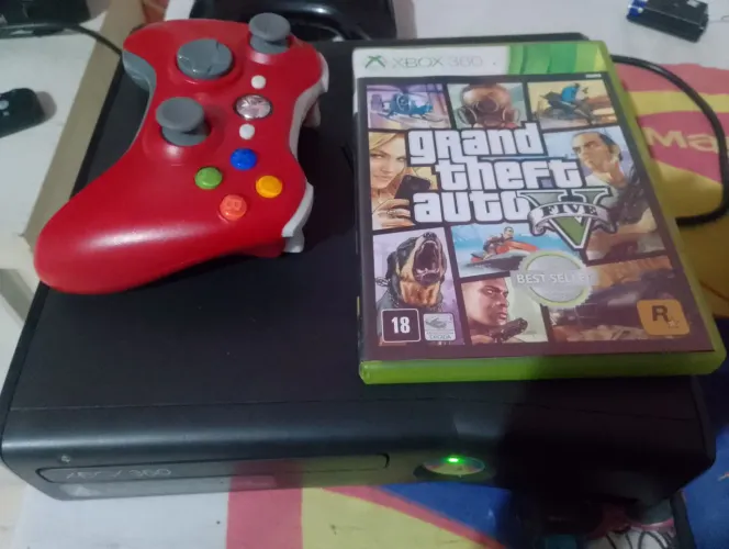 Xbox 360 slim usado + jogos originais
