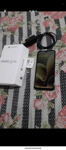 Disponível motog06 . Apenas 1 mês de uso .. celular semi novo 