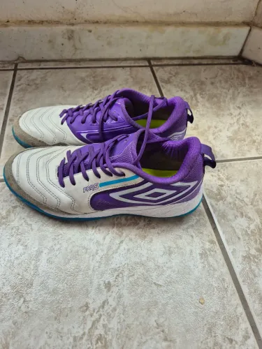 Chuteira Umbro Pró 5 bump 