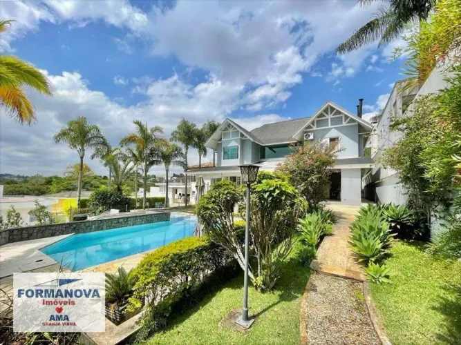 São Paulo II, excepcional condomínio fechado. Casa a venda com 4 suítes, na Granja Viana.