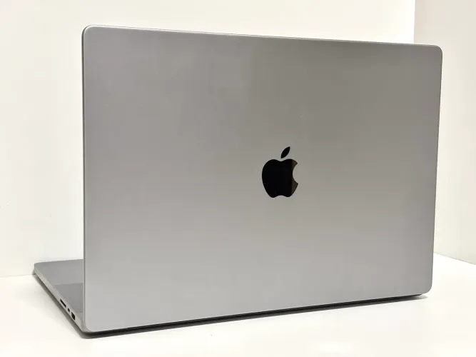 MacBook Pro 16 | M1 Max (32/1024GB)