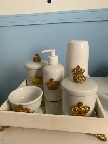 Vendo kit higiene porcelana de bebê!