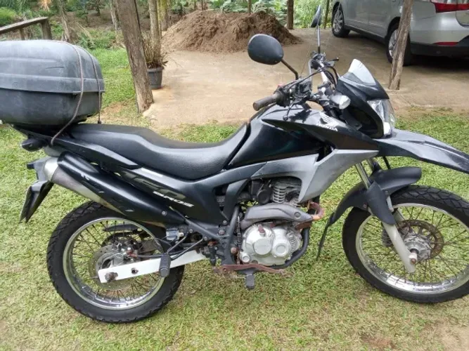 VENDO MOTO HONDA BROS160 - 2016