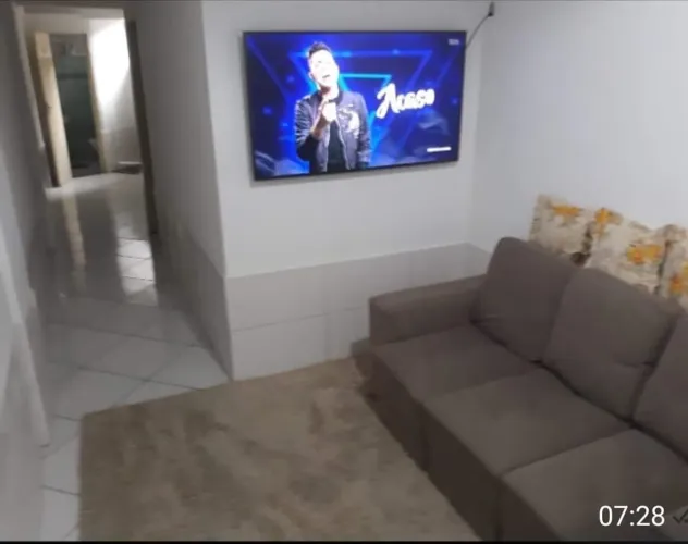 ALUGO AP MOBILIADO NO CENTRO