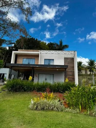 Imóvel para aluguel e venda com 170 metros quadrados com 3 quartos em Costa do Sol - Macaé
